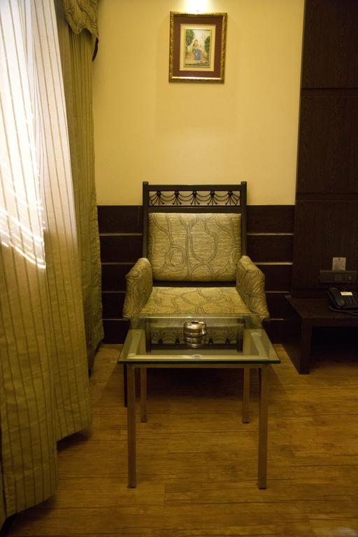 The Rajshahi Palace Hotel Indore Esterno foto